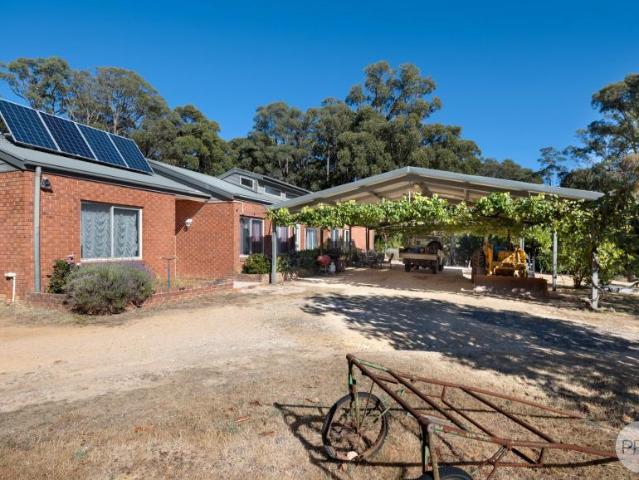 House for sale in Rocklyn, Shire of Hepburn