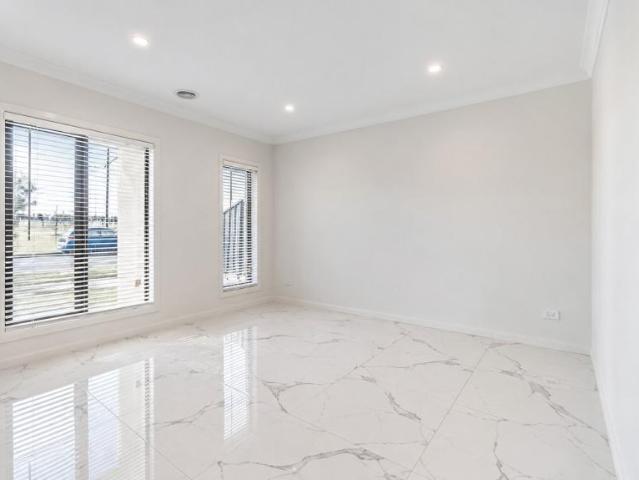 House for rent in True North, Melbourne