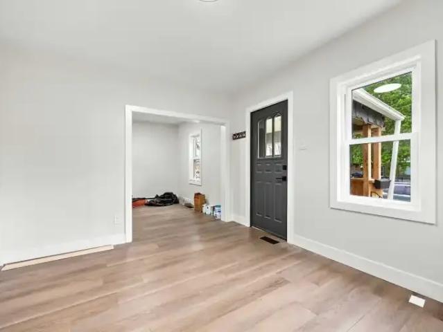House for rent in Sarnia, Southwestern Ontario