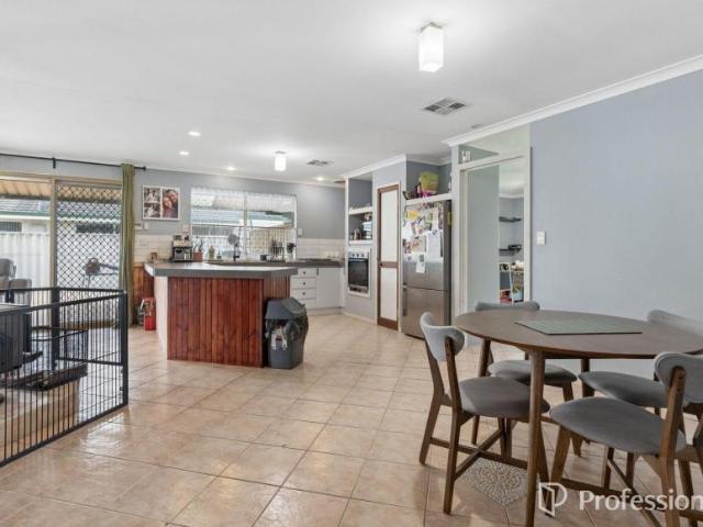 House for sale in Seville Grove, City Of Armadale