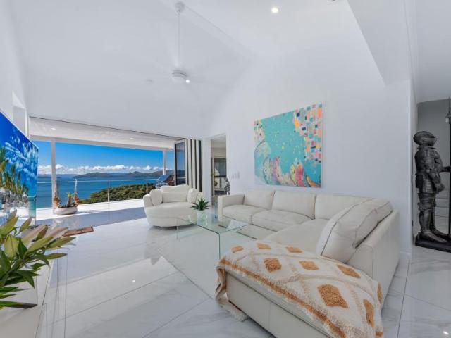 House for sale in Shute Harbour