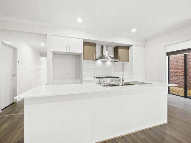 House for rent in Smythes Creek, Victoria