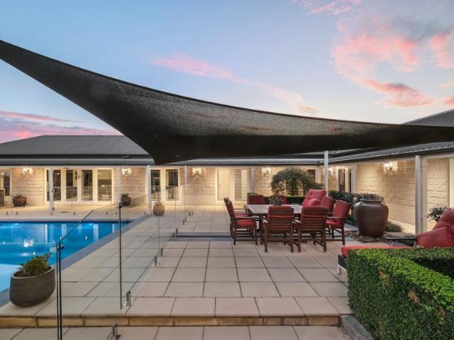 House for sale in South Morang, Melbourne