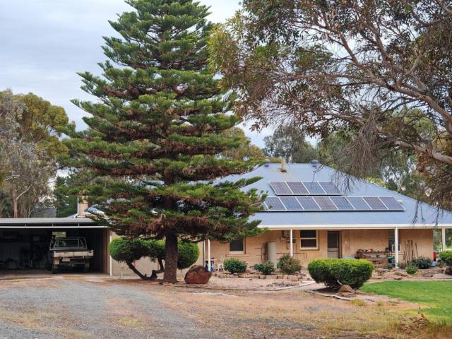 House for sale in Stanley Flat, Clare and Gilbert Valleys Council