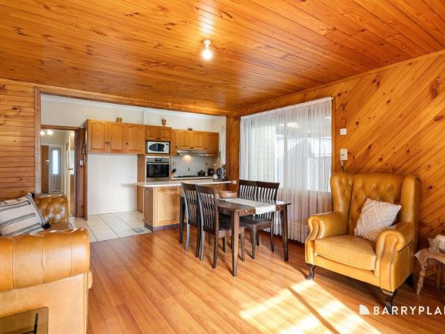 House for rent in Sunshine West, Melbourne