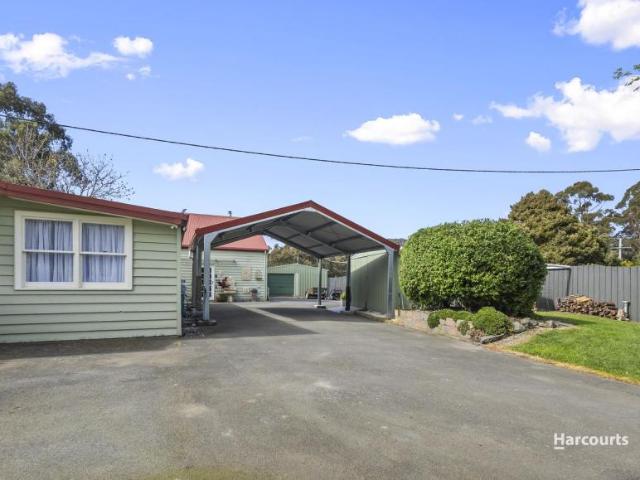 House for sale in Surges Bay, Huon Valley