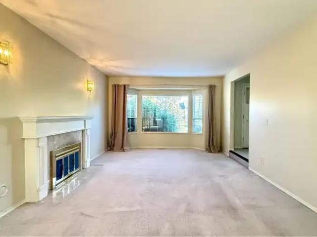 House for rent in Fleetwood, Surrey