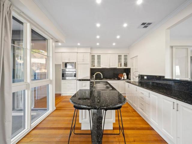 House for sale in Templestowe Lower, Melbourne