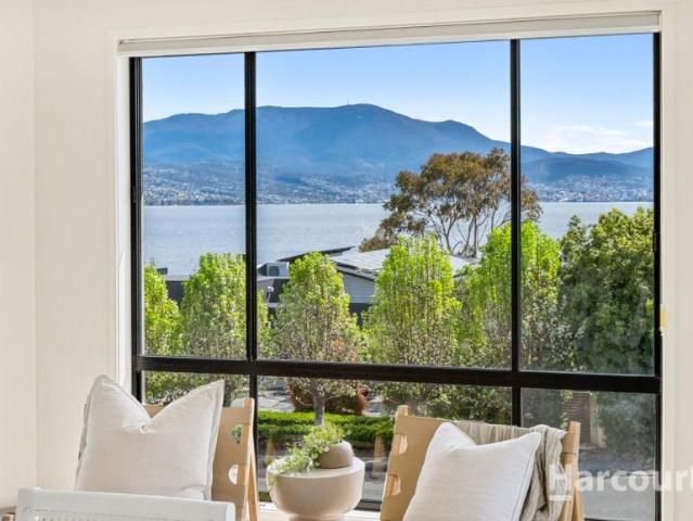 House for sale in Tranmere, Hobart