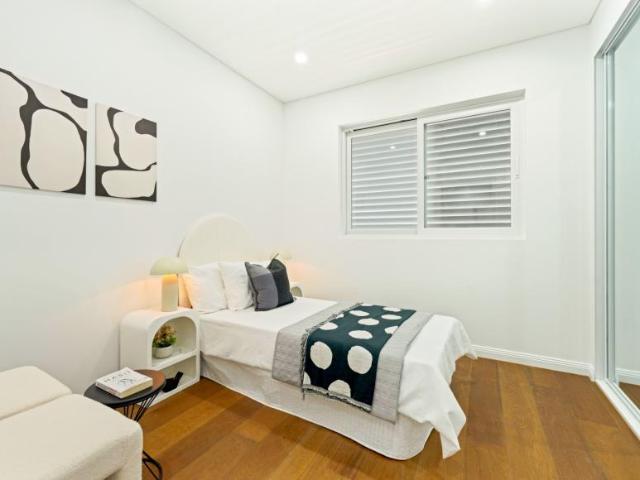 House for sale in Wahroonga, Ku-ring-gai Council