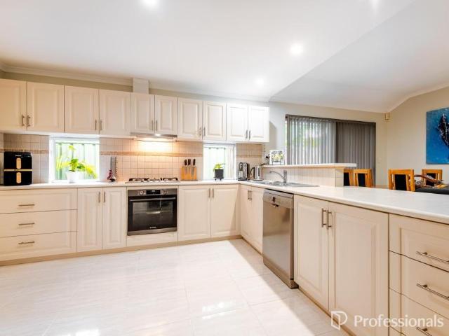 House for sale in Wattle Grove, City Of Kalamunda