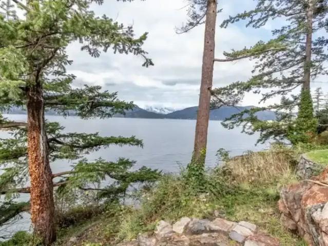 House for rent in West Vancouver, British Columbia