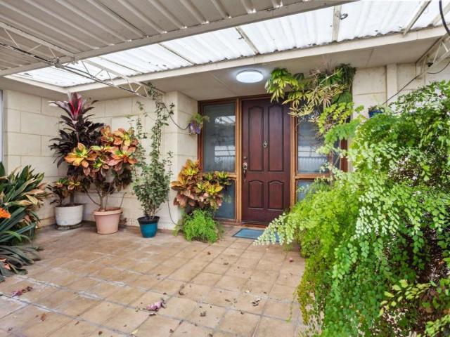House for sale in Willetton, City of Canning