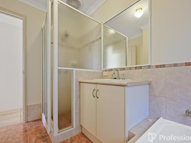 House for sale in Wonthella, Geraldton