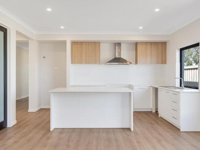 House for rent in Woodstock, Melbourne