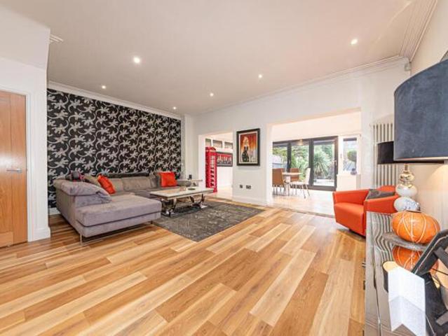 House for sale in Sunninghill and Ascot, Ascot