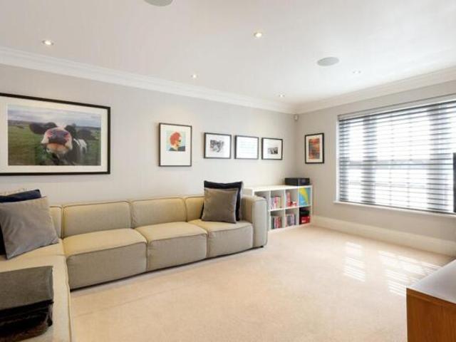 House for sale in Beaconsfield, Penn Bottom