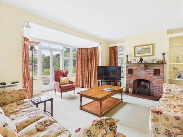 House for sale in Beaconsfield, Penn Bottom