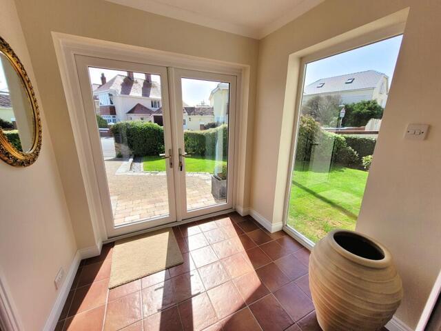 House for sale in Porthcawl, Nottage