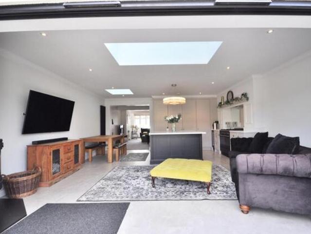House for sale in Bromley, Coney Hall