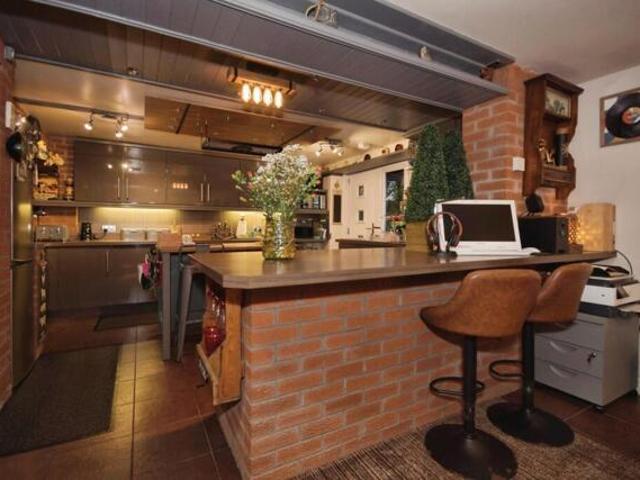 House for sale in Charlesworth, East Midlands