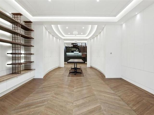 House for sale in Chalk Farm, Greater London