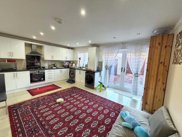 House for sale in Normanton, East Midlands