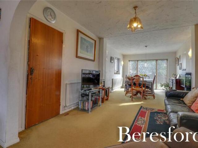 House for sale in Navestock Side, Essex