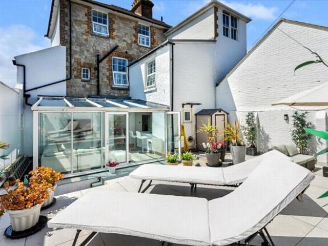 House for sale in Golden Valley, Folkestone