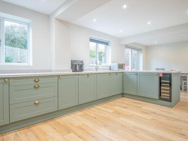 House for sale in Fair Oak and Horton Heath, Helford