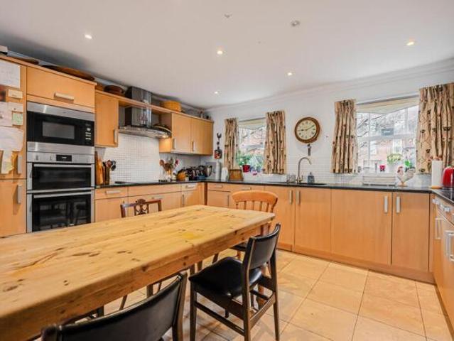 House for sale in Five Acres, Hertfordshire