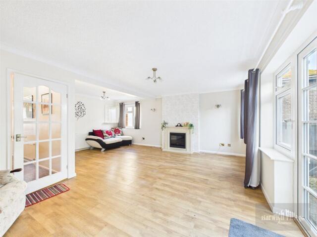House for sale in Upper Dovercourt, Dale Hill