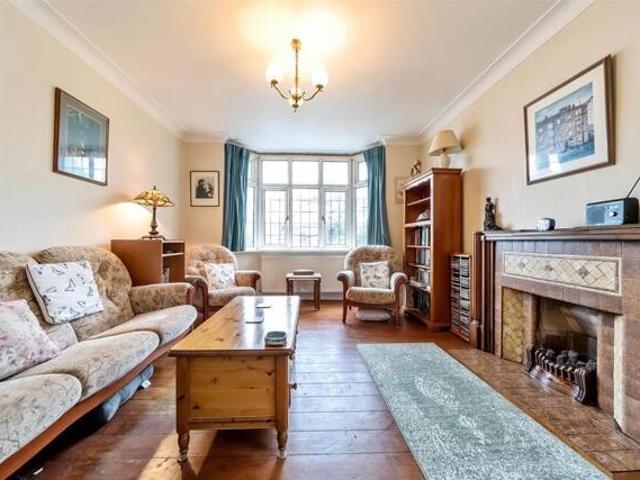 House for sale in Hayes, Greater London