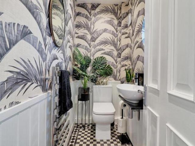 House for sale in Hornchurch, Greater London