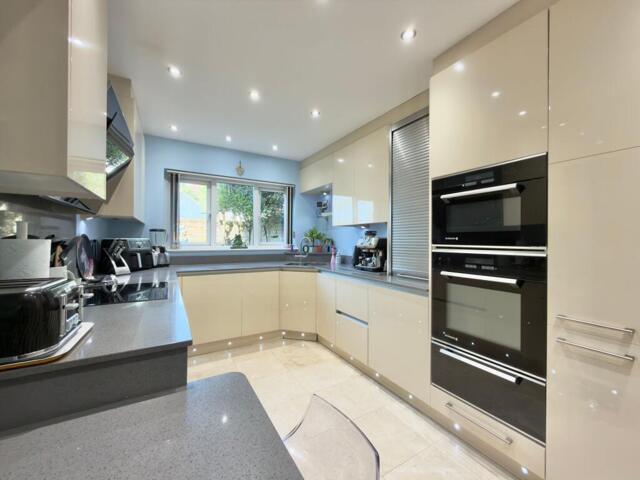 House for sale in Hythe and Dibden, Ashurst Bridge