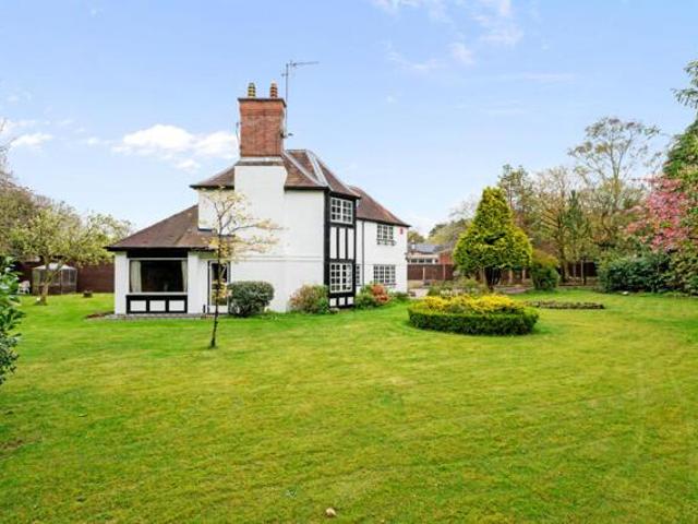 House for sale in Kingsley Moor, Staffordshire