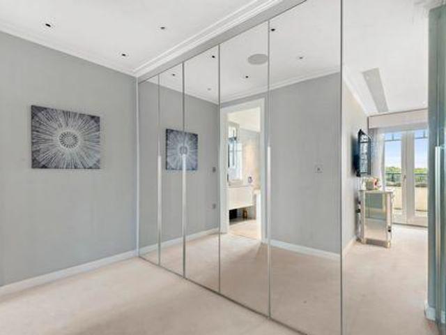 House for sale in Fulham, Greater London