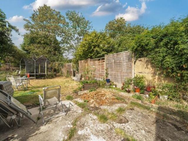 House for sale in London Borough of Lewisham, New Cross