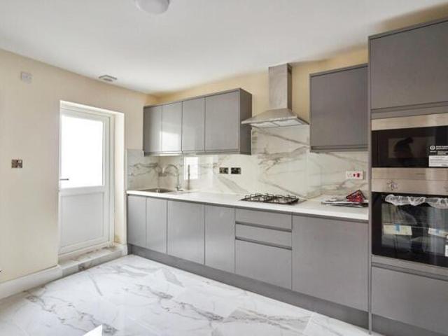 House for sale in London, Greater London
