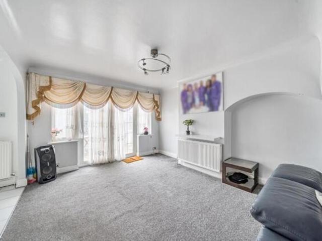 House for sale in London Borough of Croydon, Upper Norwood