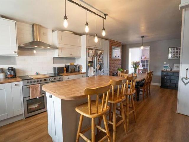 House for sale in Eastbridge, Suffolk