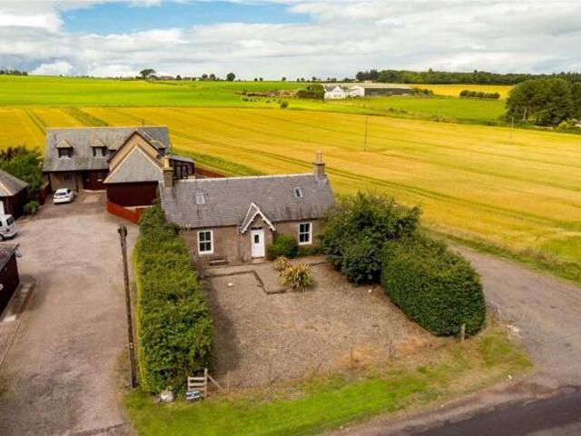 House for sale in Montrose, Prettycur House for sale in Montrose, Prettycur
