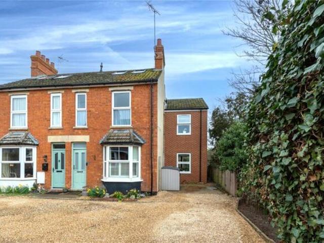 House for sale in Green Park, Milton Keynes