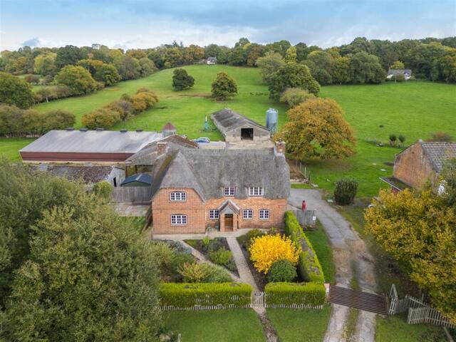 House for sale in Ashurst Bridge, Hampshire
