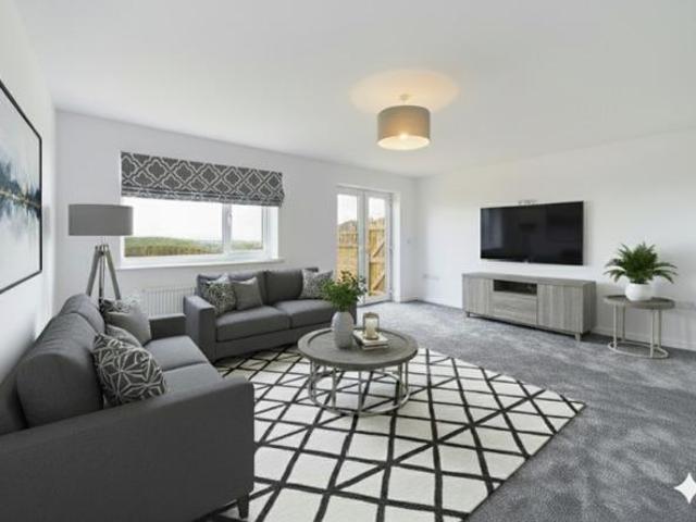 House for sale in Stump Cross, West Yorkshire