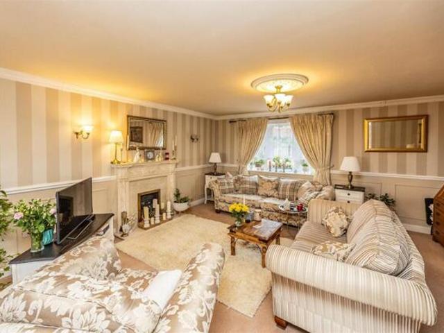 House for sale in Thornton, West Yorkshire