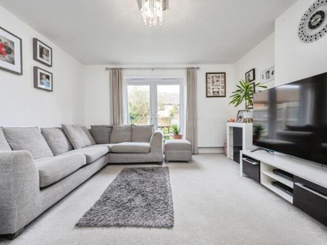 House for sale in Rushden