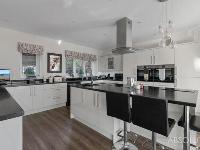 House for sale in Livermead