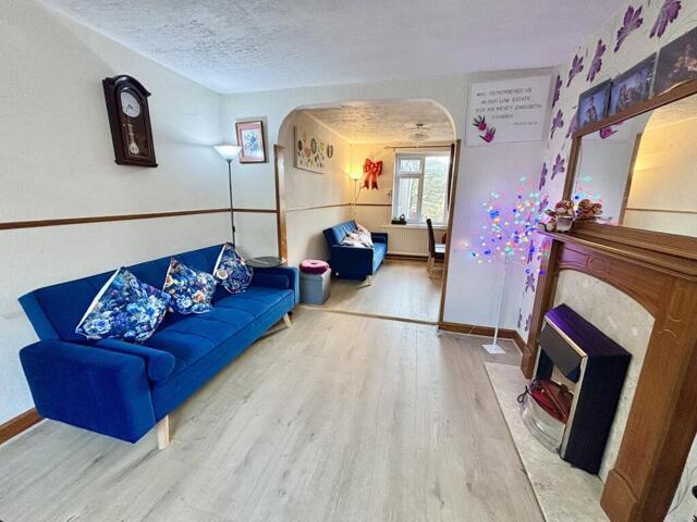 House for sale in Cilybebyll, Alltwen