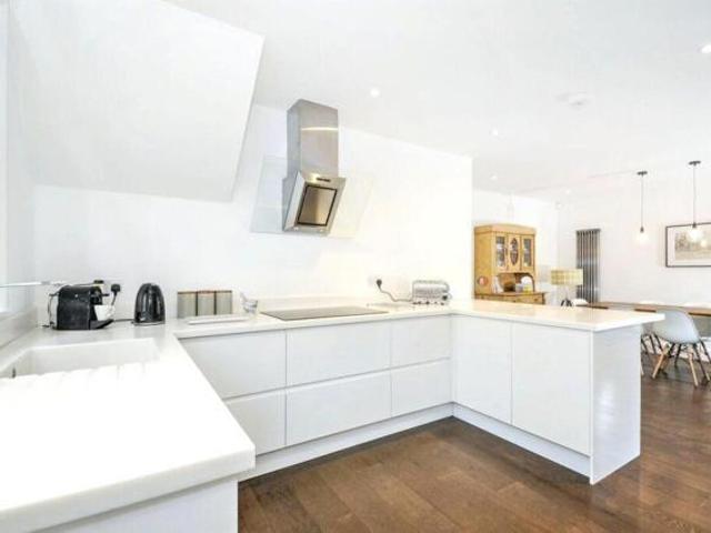 House for sale in Gidea Park, Greater London